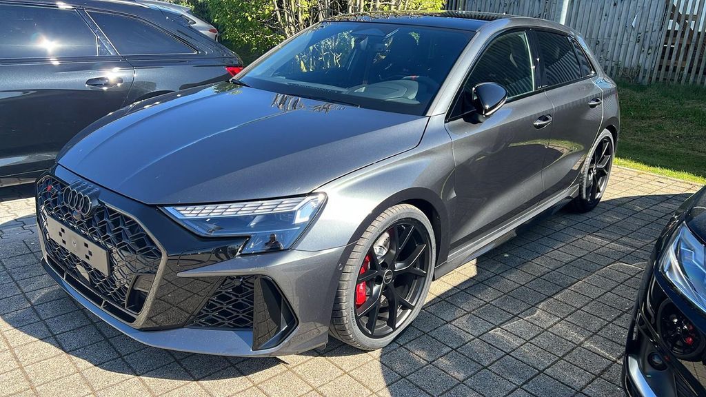 Audi RS3 1.500 km 72.940 &euro; Norderstedt 22844