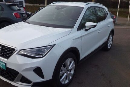 Seat Arona 25.400 km 17.599 &euro; Bad Bergzabern 76887