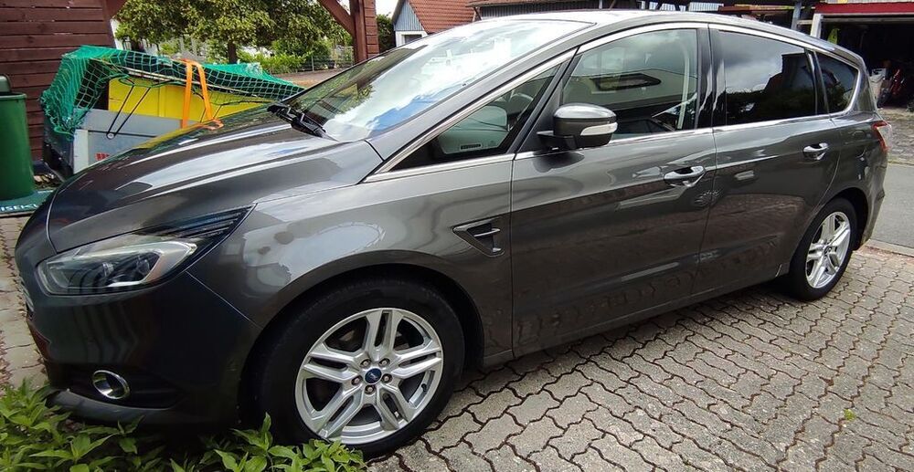 S-Max