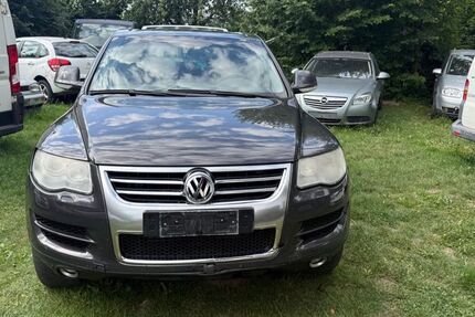 VW Touareg 414.000 km 2.777 &euro; Markt Schwaben 85570