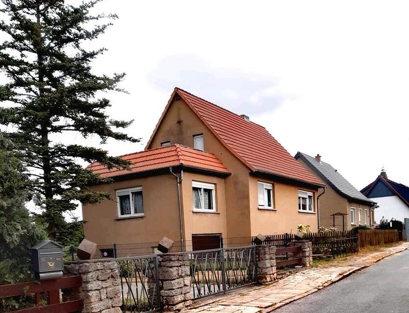 charmantes Haus in idyllischer Lage