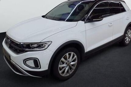 VW T-Roc 25.400 km 30.630 € Schwabach 91126