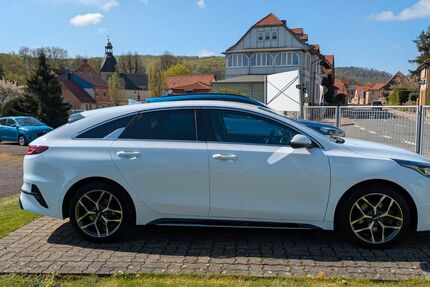 Kia pro ceed / ProCeed 49.750 km 19.400 &euro; Quedlinburg/OT Bad Suderode 06485