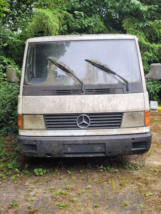 Mercedes-Benz MB 100 198.000 km 3.000 € Laage 18299