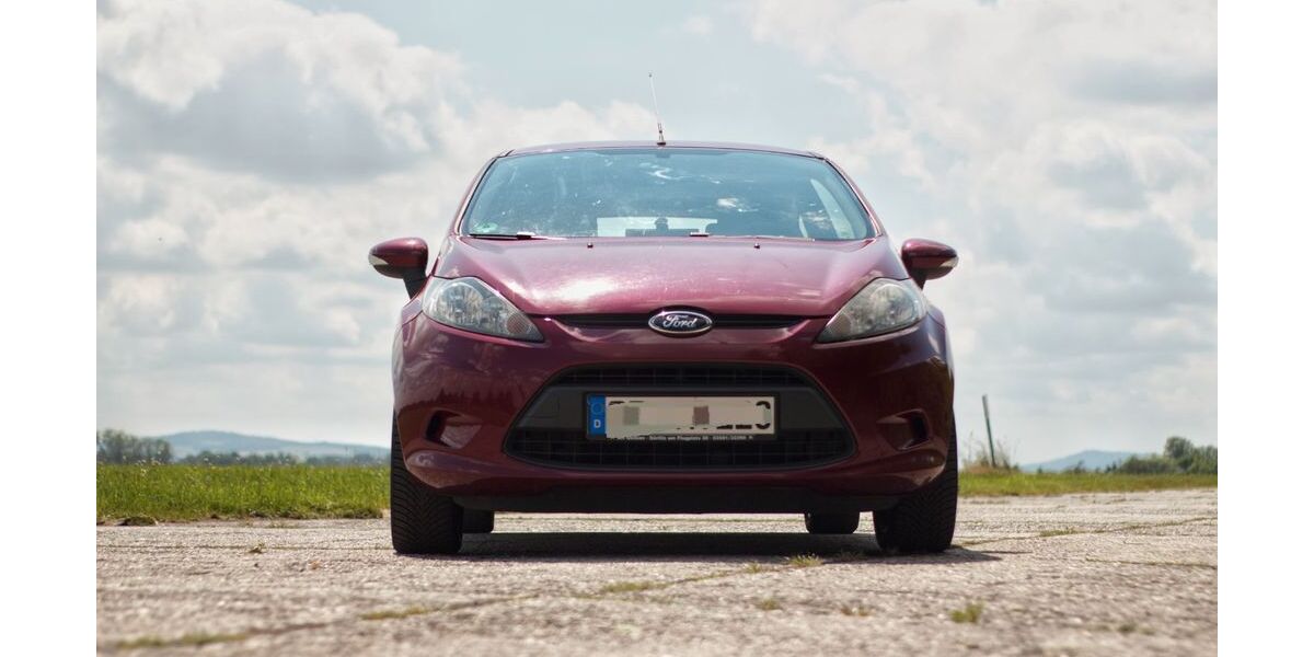 Ford Fiesta 153.000 km 3.690 &euro; Görlitz 02826