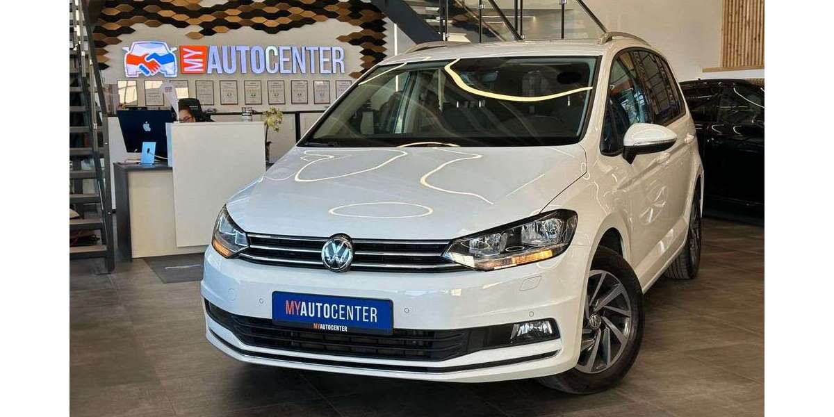 VW Touran 213.223 km 11.499 &euro; Pfaffenhofen an der Ilm 85276