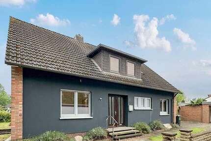 Haus Nienburg - 8 Zimmer, 222 m&sup2;, 420.000&euro; | Angebot:26659899