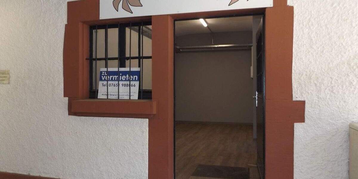 Gewerbeobjekt Titisee-Neustadt Titisee - 2 Zimmer, 400&euro; | Angebot:23276201