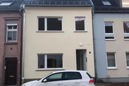 Einfamilienhaus, Garage und Grundstück in Lübben zu vermieten 3 zimmer