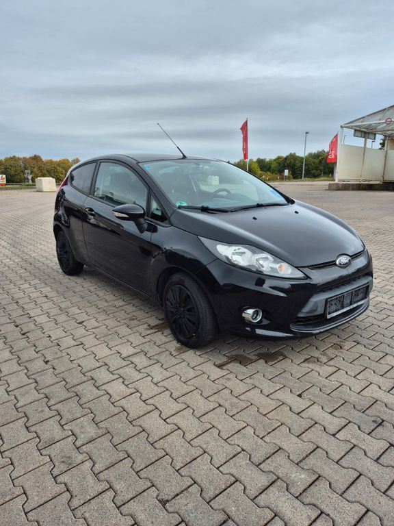 Ford Fiesta 100.650 km 3.800 € Georgenthal 99887