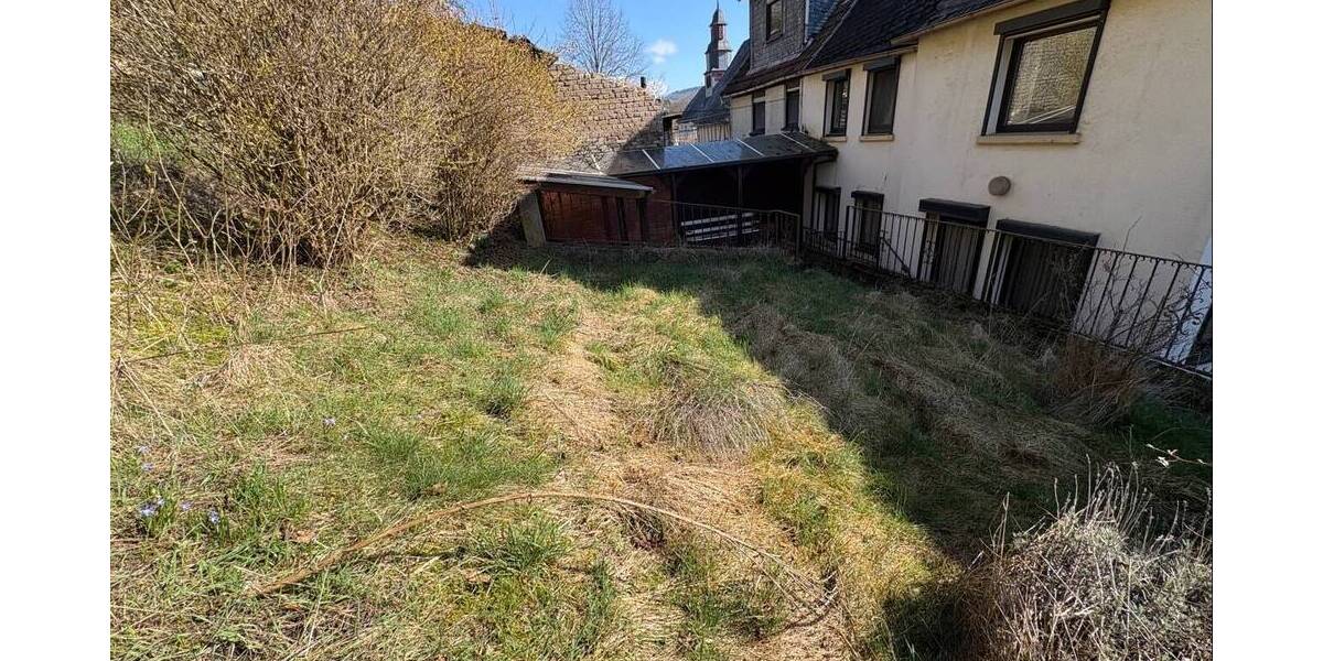 Einfamilienhaus Dillenburg Oberscheld - 1 Zimmer, 170 m&sup2;, 155.000&euro; | Angebot:26080154