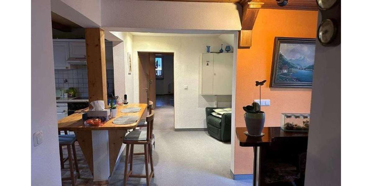 gepflegtes, freistehendes Ein- Zweifamilienhaus in ruhiger Lage von Peuschen zu verkaufen - Einfamilienhaus Peuschen | Angebot:20430380