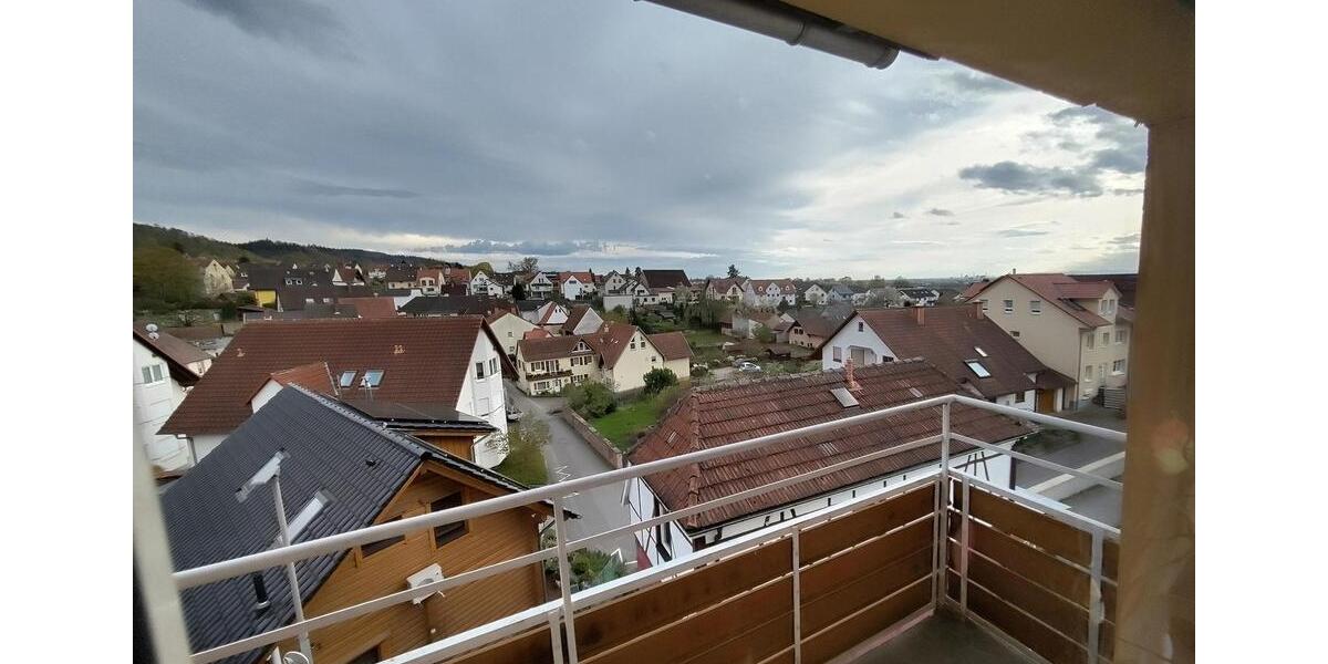 Maisonettenwohnung Weinheim - 3 Zimmer, 120 m&sup2;, 1.250&euro; | Angebot:26311938