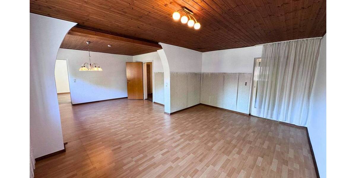 Einfamilienhaus Rheinfelden / Degerfelden Degerfelden - 5 Zimmer, 191 m&sup2;, 380.000&euro; | Angebot:26502478