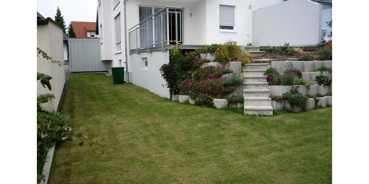 Erdgeschoßwohnung Waldbronn - 3 Zimmer, 92 m&sup2;, 420.000&euro; | Angebot:24788385