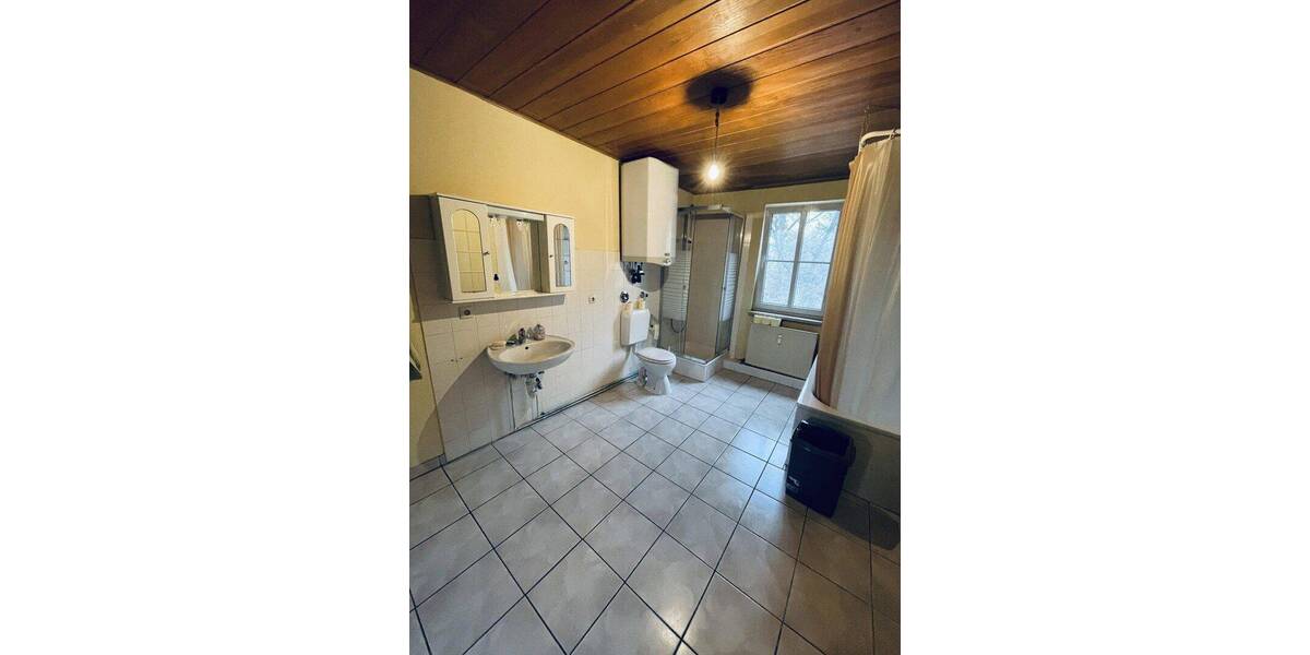 Etagenwohnung Bad Kreuznach - 3 Zimmer, 110 m&sup2;, 915&euro; | Angebot:26919278