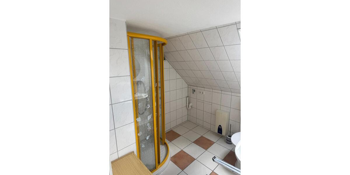 Dachgeschoßwohnung Kappeln - 1 Zimmer, 25 m&sup2;, 400&euro; | Angebot:26406804