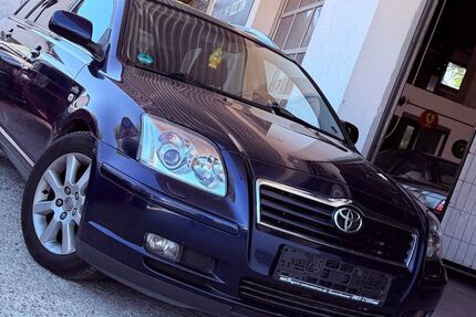 Toyota Avensis 250.000 km 999 &euro; Seifriedswörth 84189