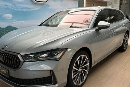 Skoda Superb 16.200 km 41.390 &euro; Bruchsal 76646