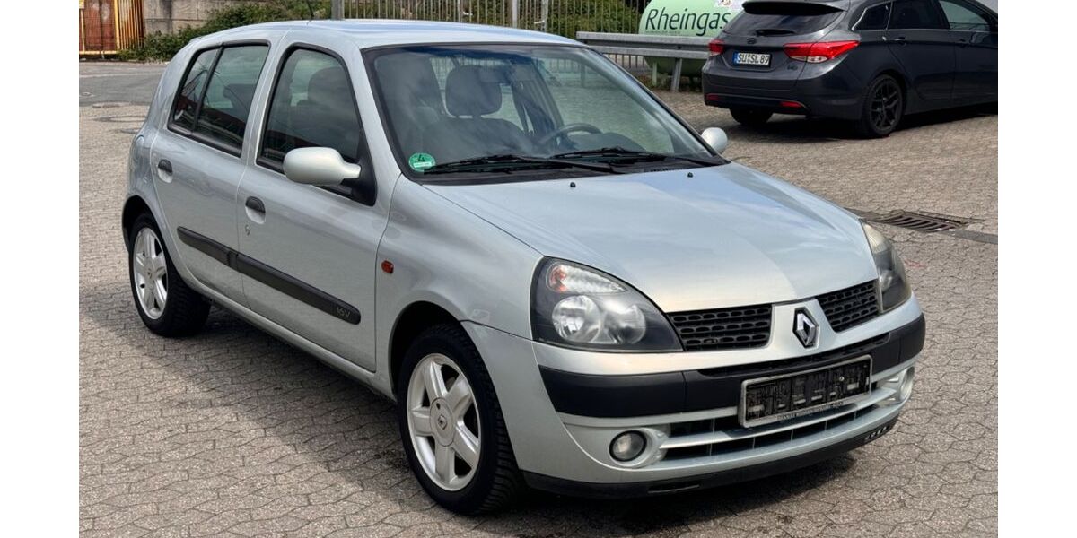 Renault Clio 75.230 km 2.950 &euro; Bornheim 53332