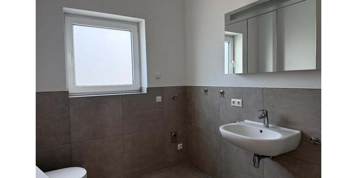 Etagenwohnung Pohlheim - 3 Zimmer, 76 m&sup2;, 950&euro; | Angebot:26297254