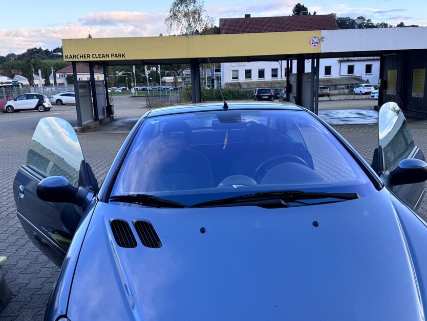 Peugeot 206 CC 148.000 km 2.300 € Aalen 73430