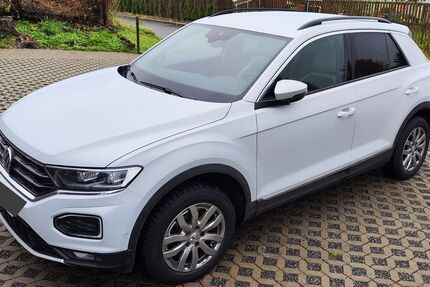 VW T-Roc 99.673 km 20.800 € Grünhain-Beierfeld 08344
