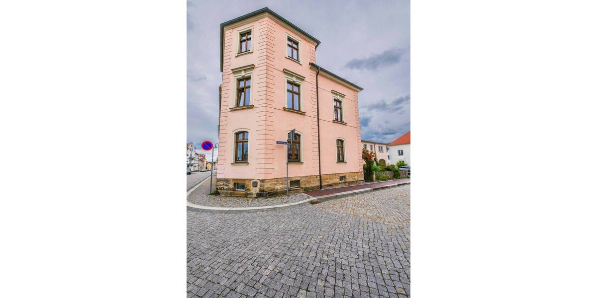 Etagenwohnung Neustadt - 5 Zimmer, 120 m&sup2;, 660&euro; | Angebot:26851154