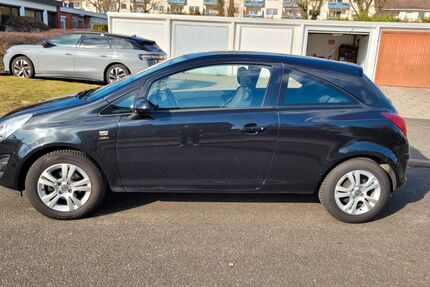 Opel Corsa 42.500 km 7.500 &euro; Bad Schwartau 23611