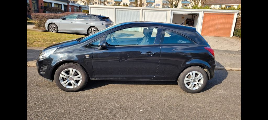 Opel Corsa 42.500 km 7.500 &euro; Bad Schwartau 23611