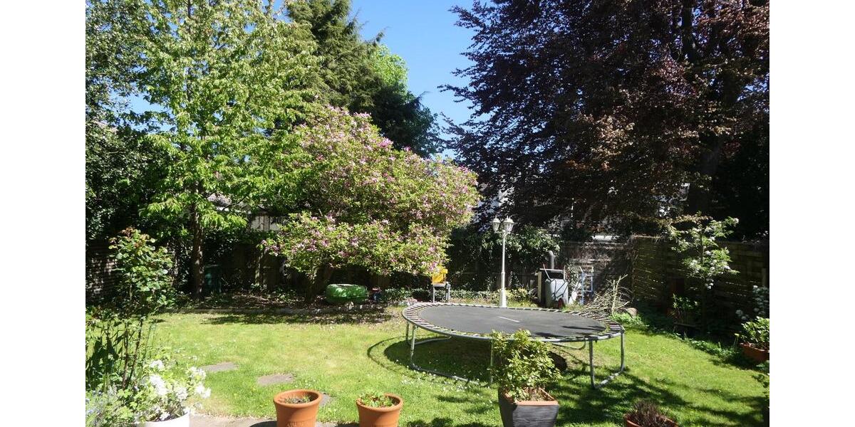 Einfamilienhaus Uelzen - 7 Zimmer, 150 m&sup2;, 1.200&euro; | Angebot:26611151