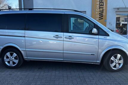 Mercedes Viano