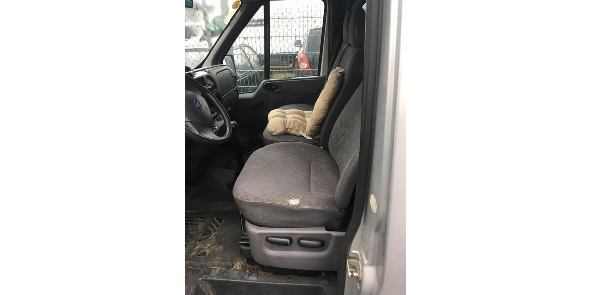 Ford Transit 257.900 km 1.999 € Salzgitter 38226