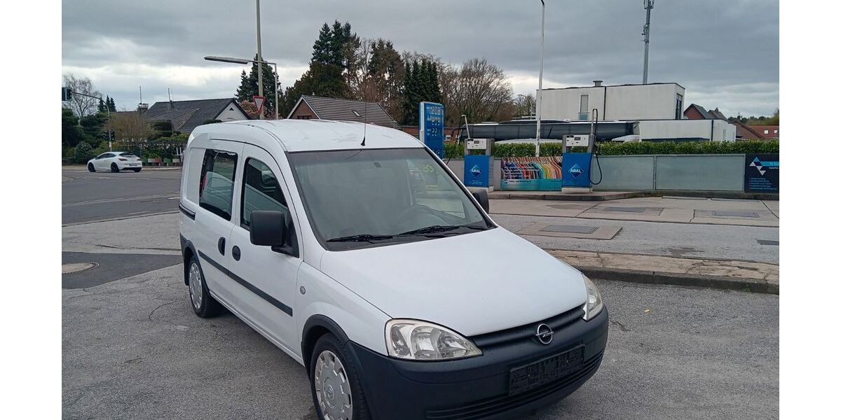 Opel Combo 134.000 km 2.499 &euro; Düsseldorf 40233