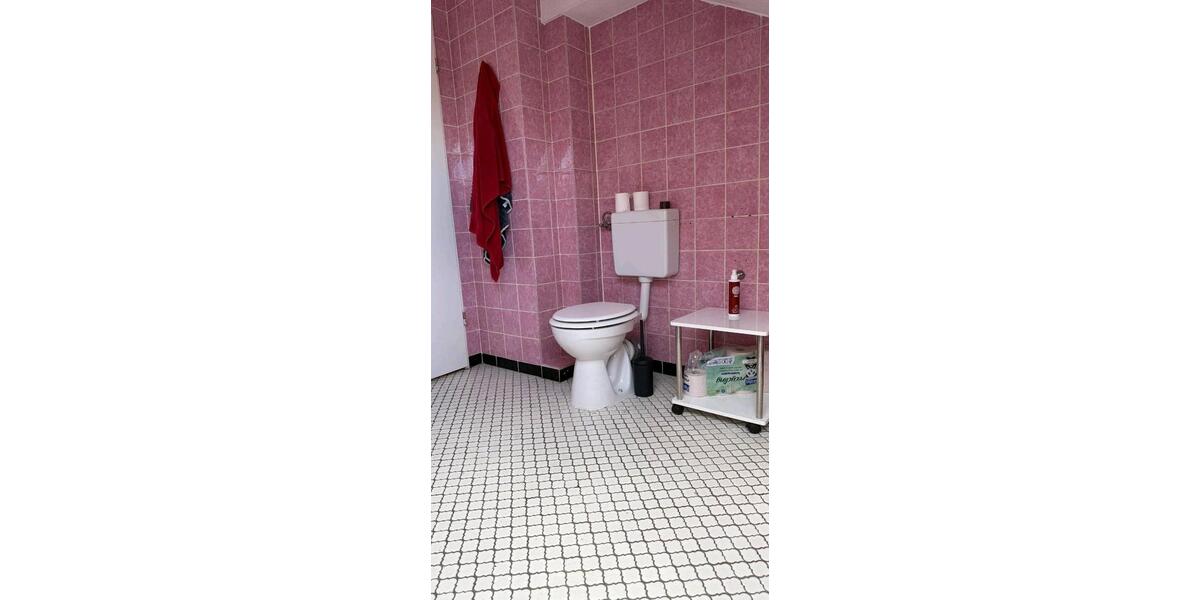Dachgeschoßwohnung Vellmar - 2 Zimmer, 63 m&sup2;, 980&euro; | Angebot:26348427