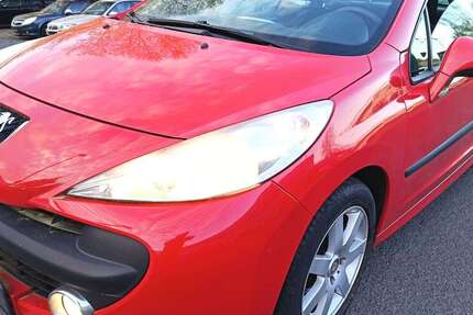 Peugeot 207 169.876 km 999 &euro; Gelnhausen 63571