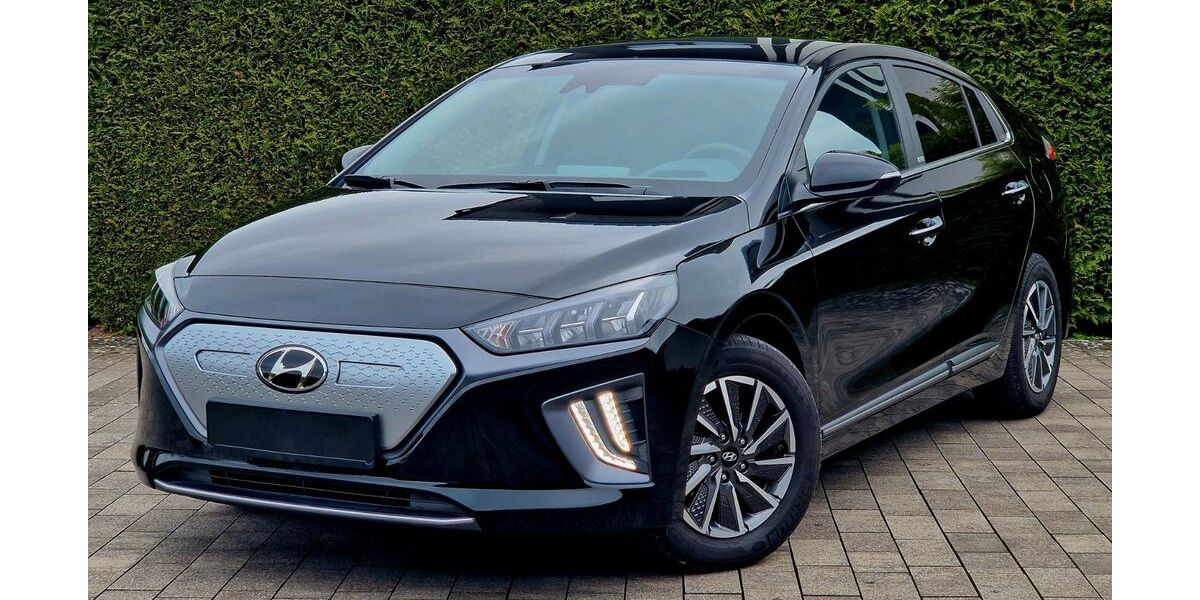 Hyundai IONIQ 18.500 km 18.999 &euro; Bad Lippspringe 33175