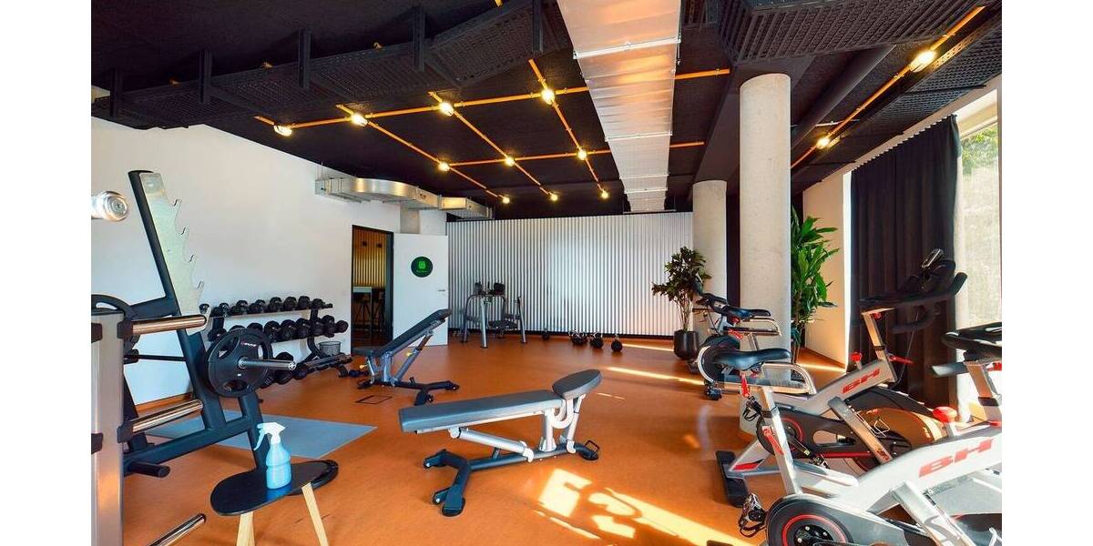 DIE ZIMMEREI | Ab April: Möblierte 1-Zimmer-Wohnung in Deutz für Studierende & Azubis | Large Bude 1 zimmer