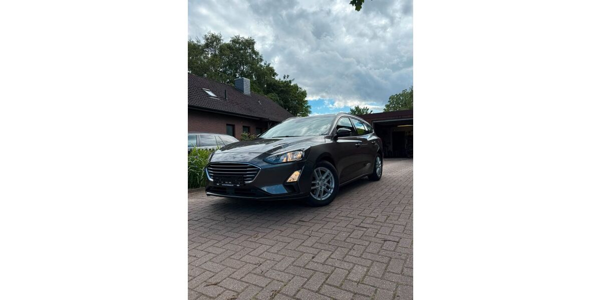 Ford Focus 74.960 km 13.499 &euro; Hambergen 27729