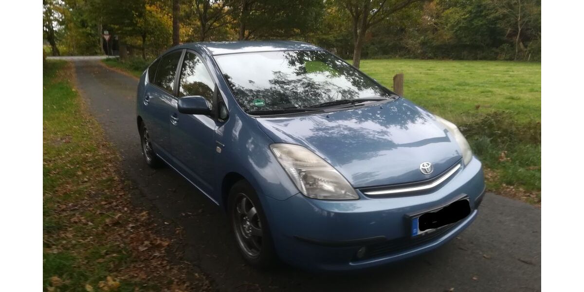 Toyota Prius 291.000 km 4.800 &euro; Oldenburg 26129