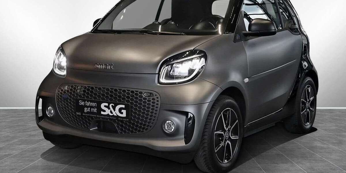 Smart forTwo 7.280 km 17.490 &euro; Pforzheim 75179