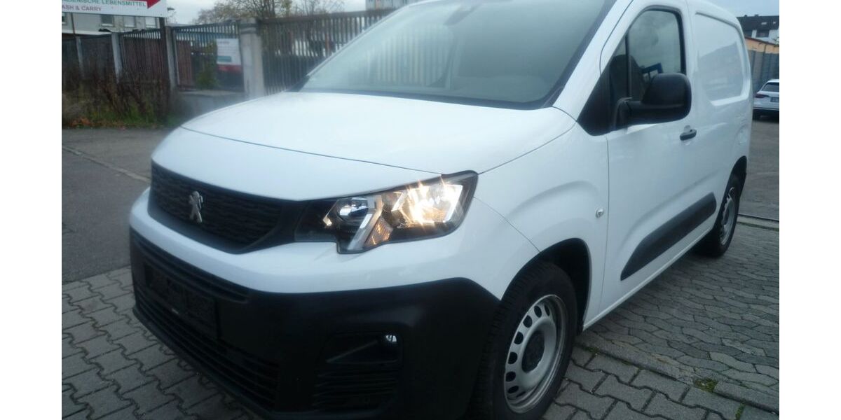 Peugeot Partner 171.000 km 10.860 € Mannheim 68199