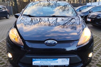 Ford Fiesta 121.000 km 4.999 &euro; Hatten 26209