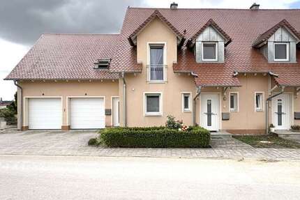 Wohnung zum Mieten in Wallerstein Ehringen 400 € 25 m²