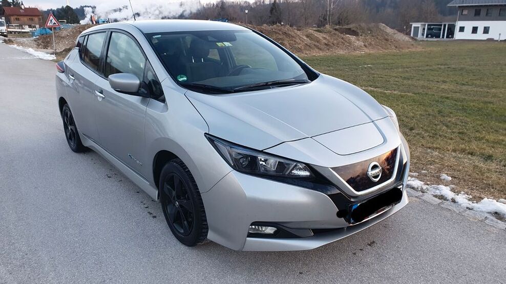Nissan Leaf 124.000 km 10.900 € Feldkirchen-Westerham 83620