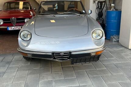 Alfa Romeo Spider 98.000 km 14.999 &euro; Mehring 54346
