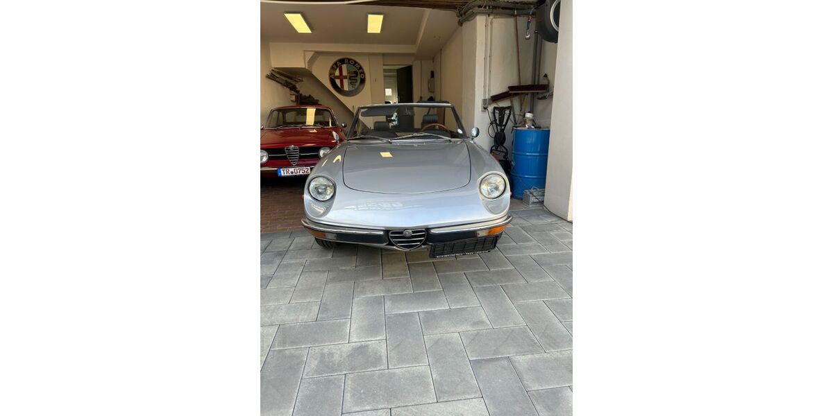 Alfa Romeo Spider 98.000 km 14.999 &euro; Mehring 54346