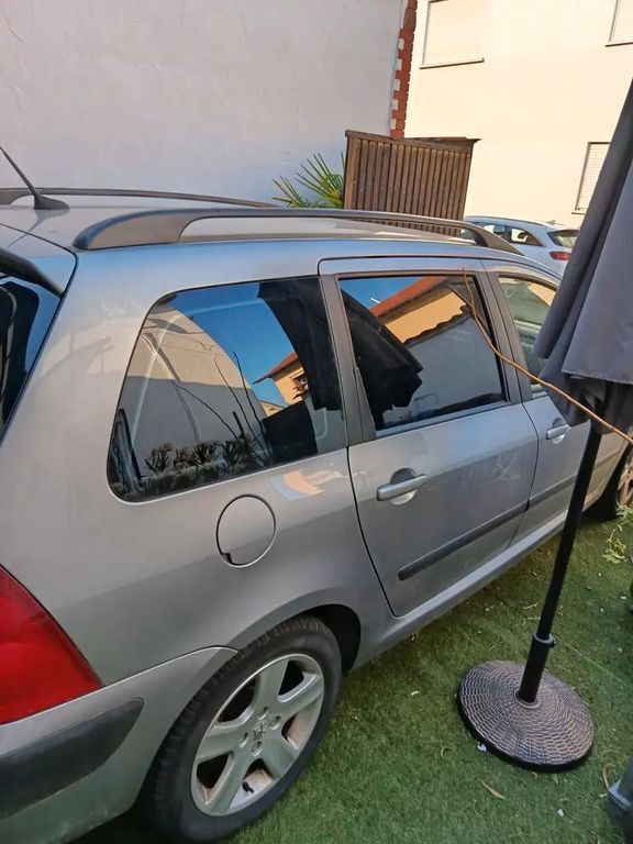 307