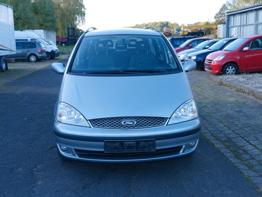 Ford Galaxy 196.800 km 2.399 € Braunschweig 38122
