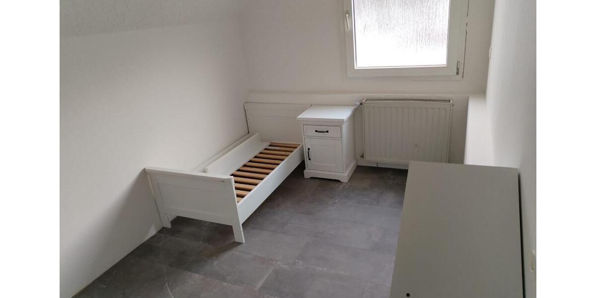 Einfamilienhaus Zweibrücken - 10 Zimmer, 250 m&sup2;, 429.000&euro; | Angebot:26962755